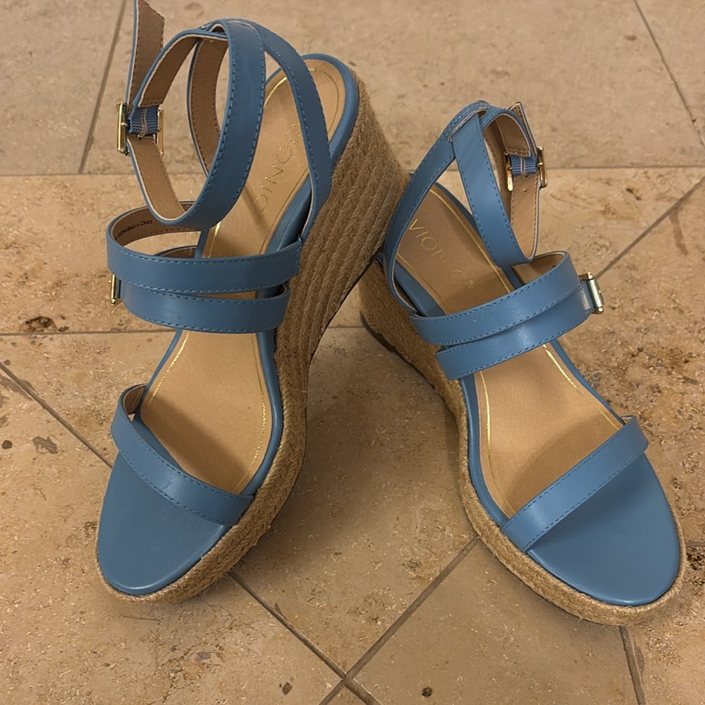 Vionic Women's Blue Sandals